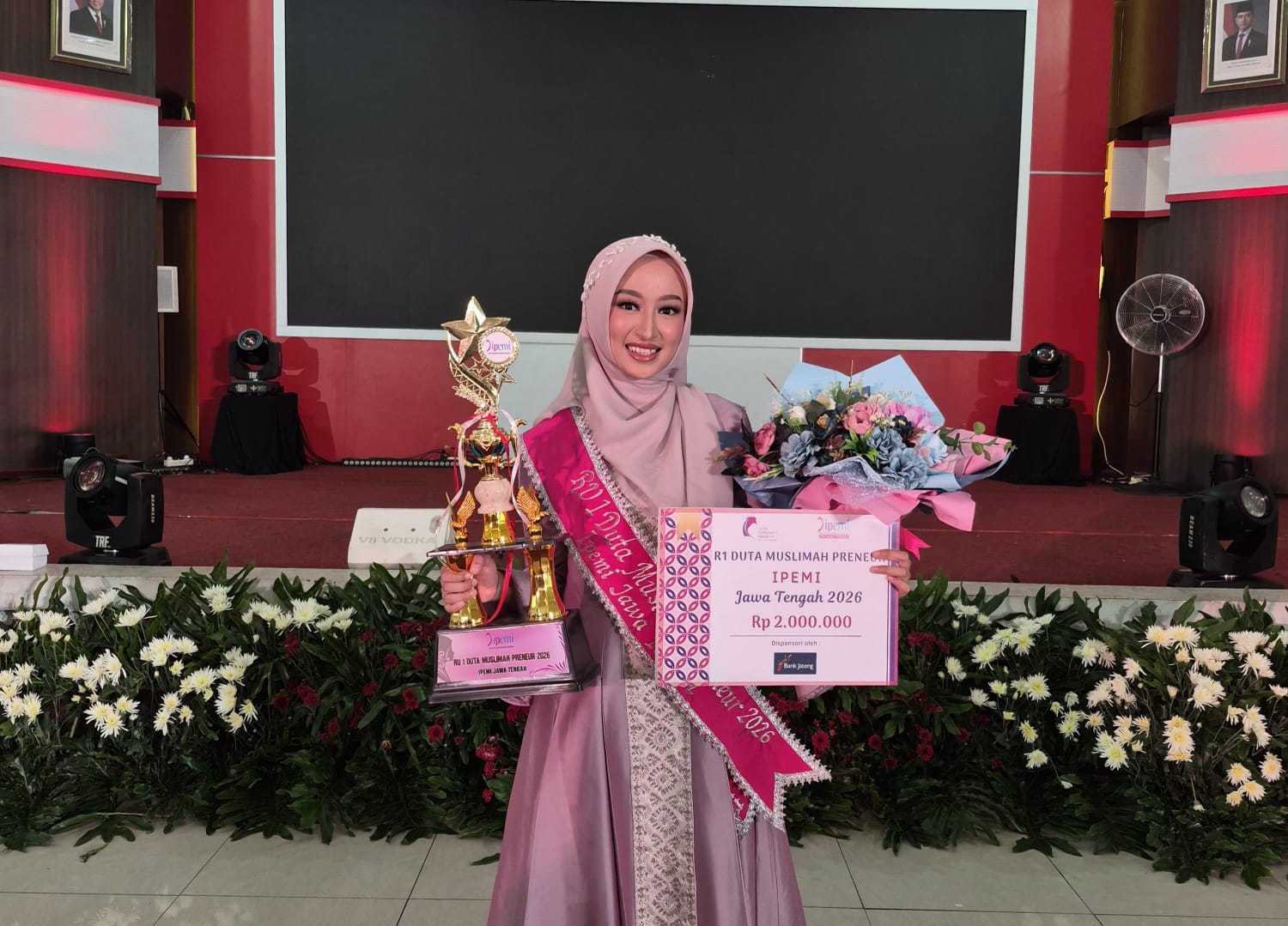 Natasya Elvita Raih Runner Up 1 Duta Muslimah Preneur Jawa Tengah 2026