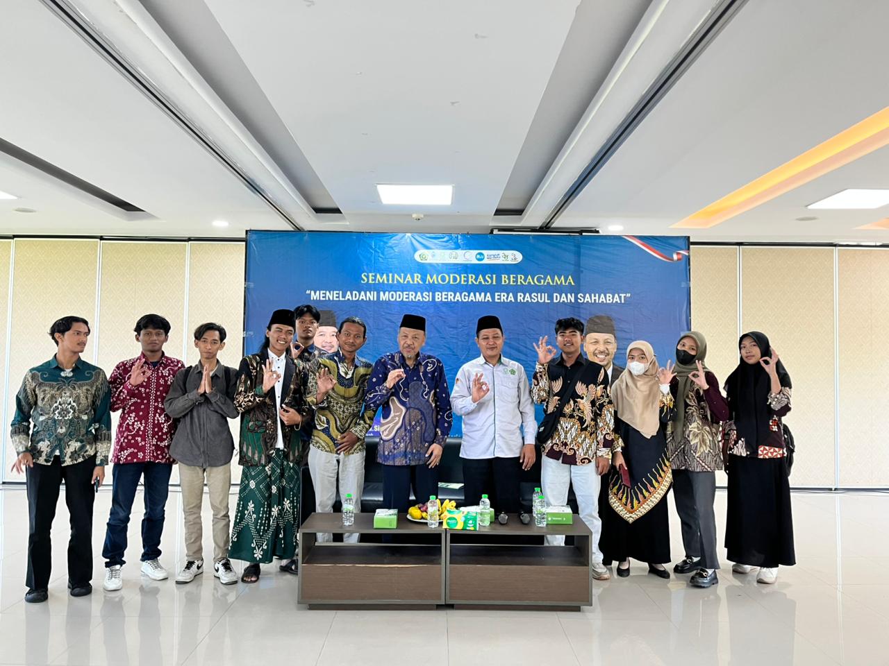 Mahasiswa Manajemen Dakwah Ikuti Seminar Meneladani Moderasi Beragama Era Rasul  dan Sahabat