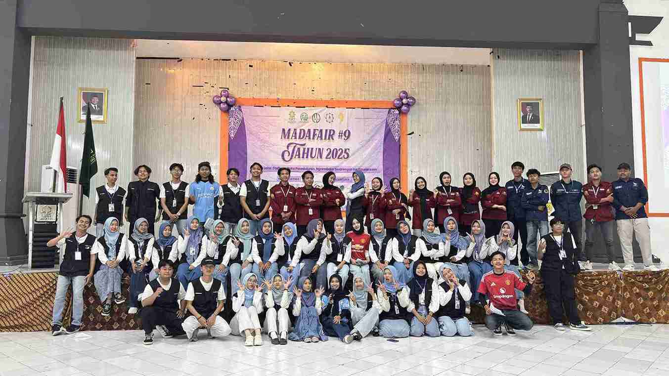Pentas Seni dan Bazar MadaFair #9 HMPS MD Tunjukkan Kreativitas dan Kebersamaan Mahasiswa MD